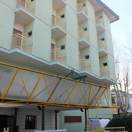 Hotel Sidney Bellaria-Igea Marina Buitenkant foto